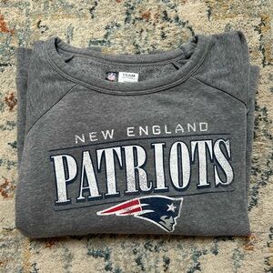 NFL New England Patriots Gray Sweater